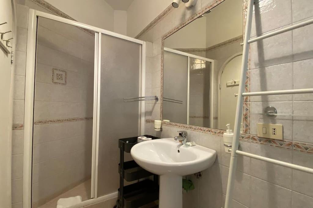 Vicolo Del Bologna Apartment Roma Exterior foto